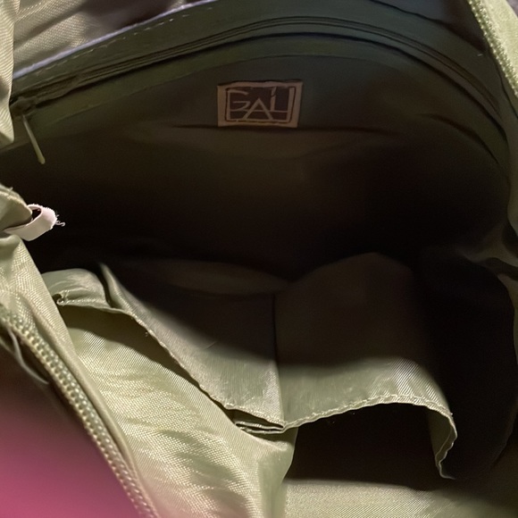 GREAT AMERICAN LEATHER avocado shoulder/crossbody bag - Picture 8 of 11